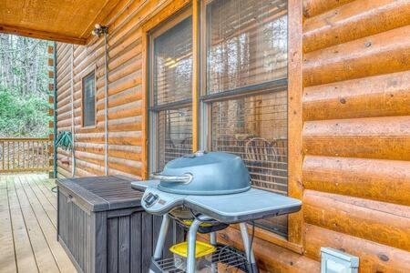 Villa The Great Escape - Min From Parkway With Hot Tub Gatlinburg Esterno foto