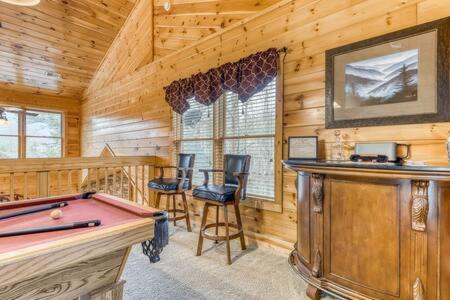 Villa The Great Escape - Min From Parkway With Hot Tub Gatlinburg Esterno foto